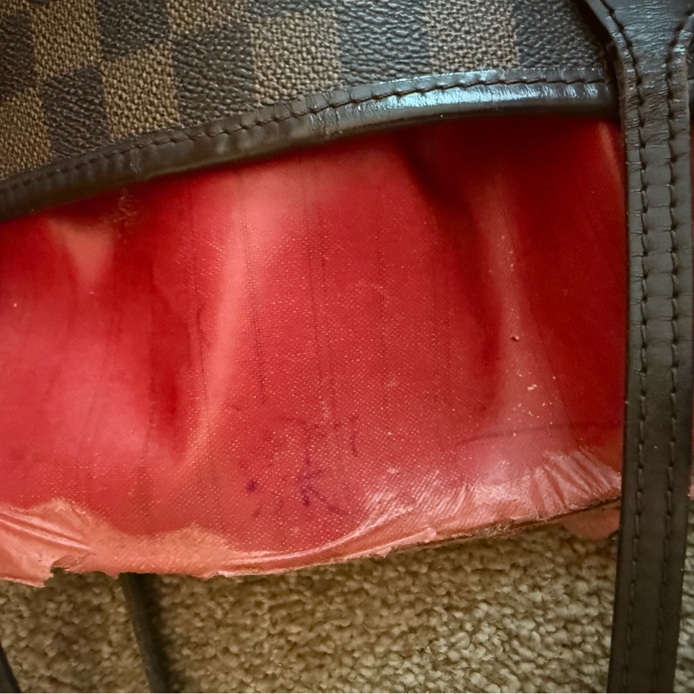 Designer Louis Vuitton  Checkered Tote Bag - Picture 6 of 6